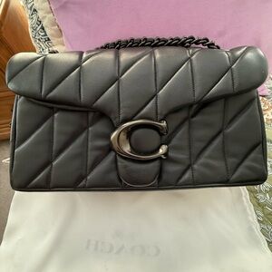 Coach Tabby Shoulder Bag 26 With Pillow Quilting EUC, like new…